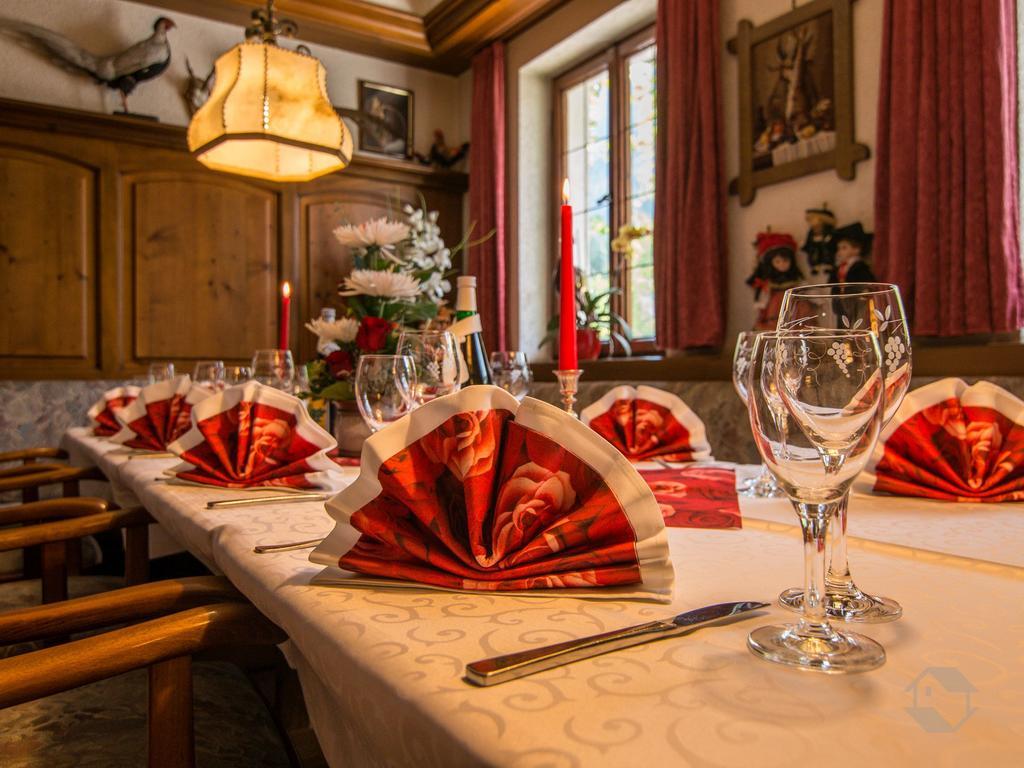 Hotel Restaurant Alte Linde Bad Wildbad Kültér fotó