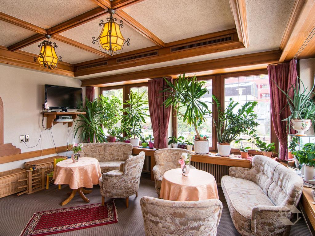 Hotel Restaurant Alte Linde Bad Wildbad Kültér fotó